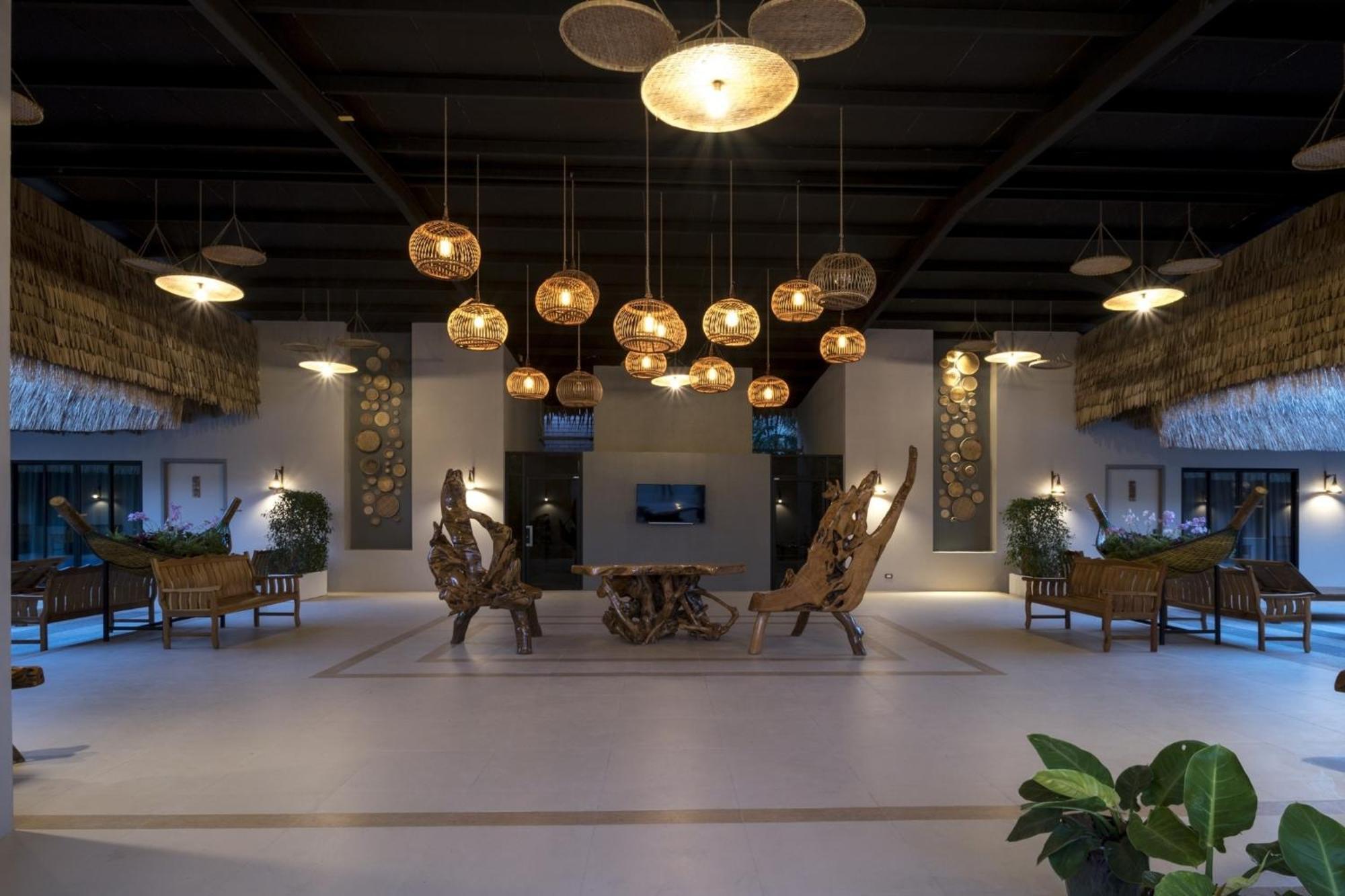 Ozone Villa Phuket Pa Khlok Zewnętrze zdjęcie