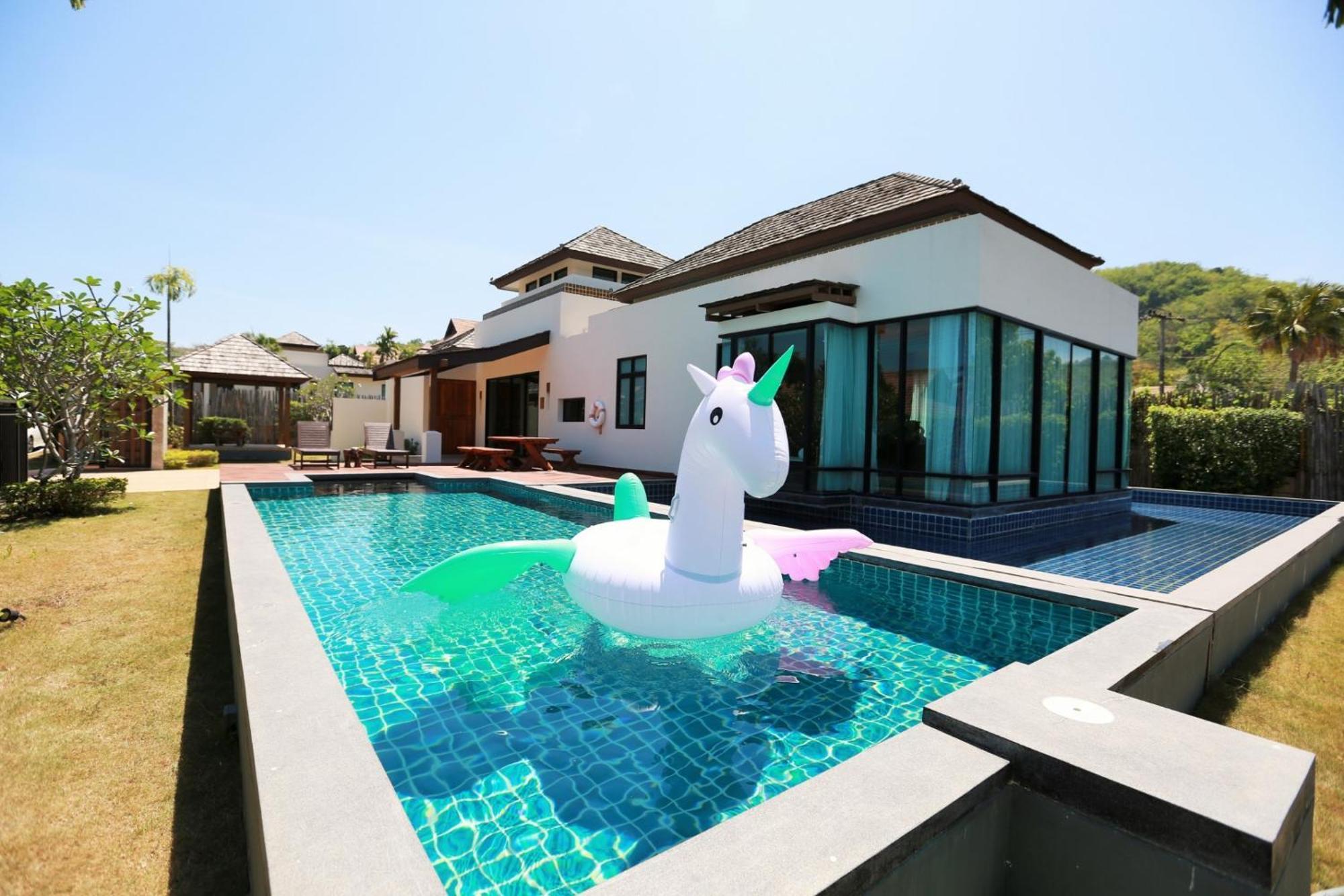Ozone Villa Phuket Pa Khlok Zewnętrze zdjęcie