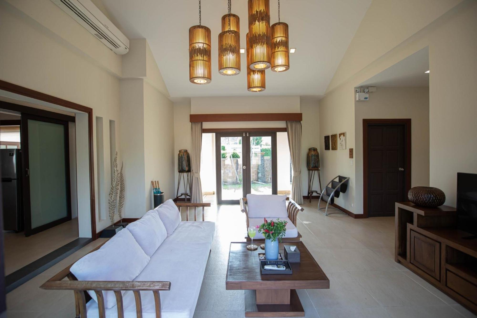 Ozone Villa Phuket Pa Khlok Zewnętrze zdjęcie